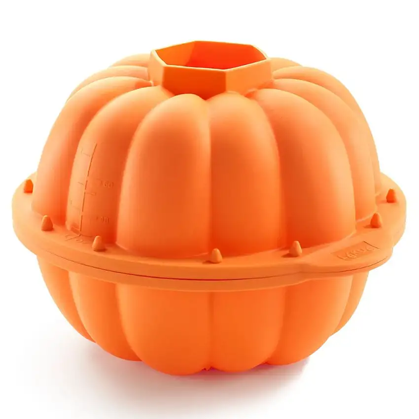 238413_ciambellone-pumpkin-arancione-silicone-lekue-1