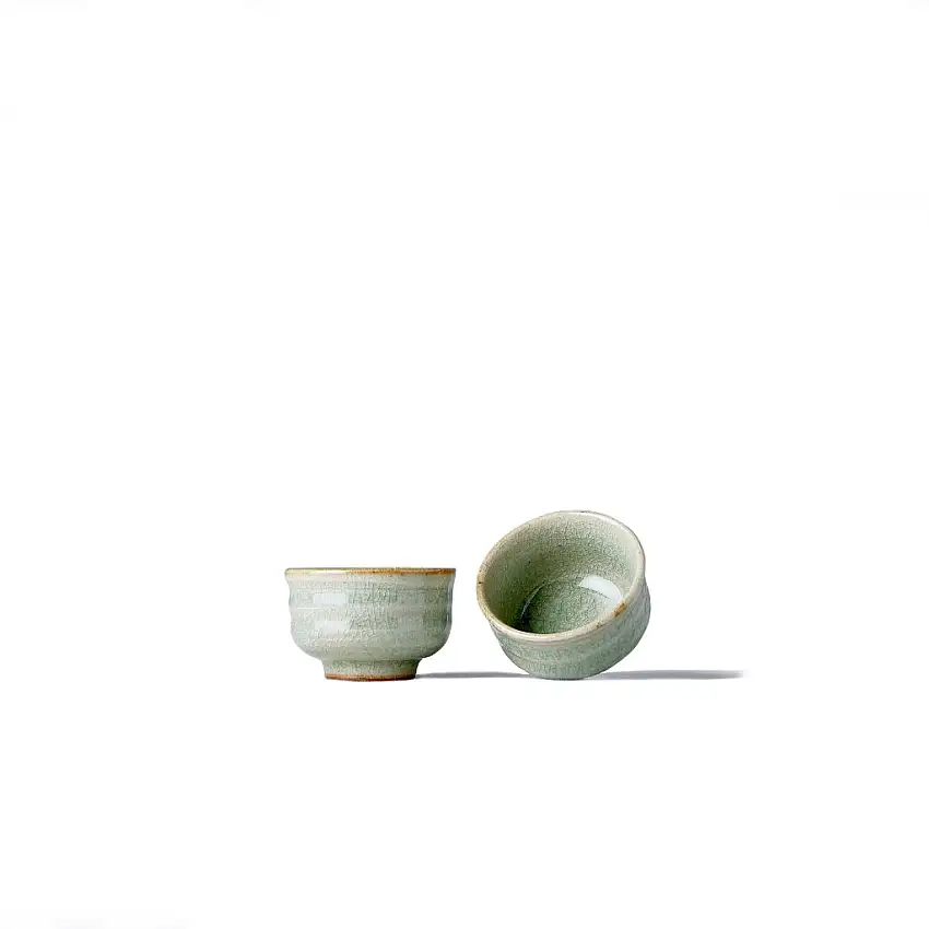 239394_bicchiere-da-sake-celadon-35-ml-mij-1