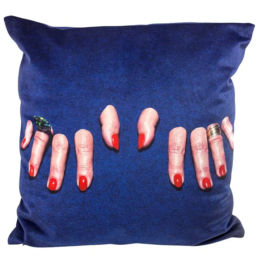 240684_cuscino-toiletpaper-fingers-50-x-50-cm-blu-seletti-1