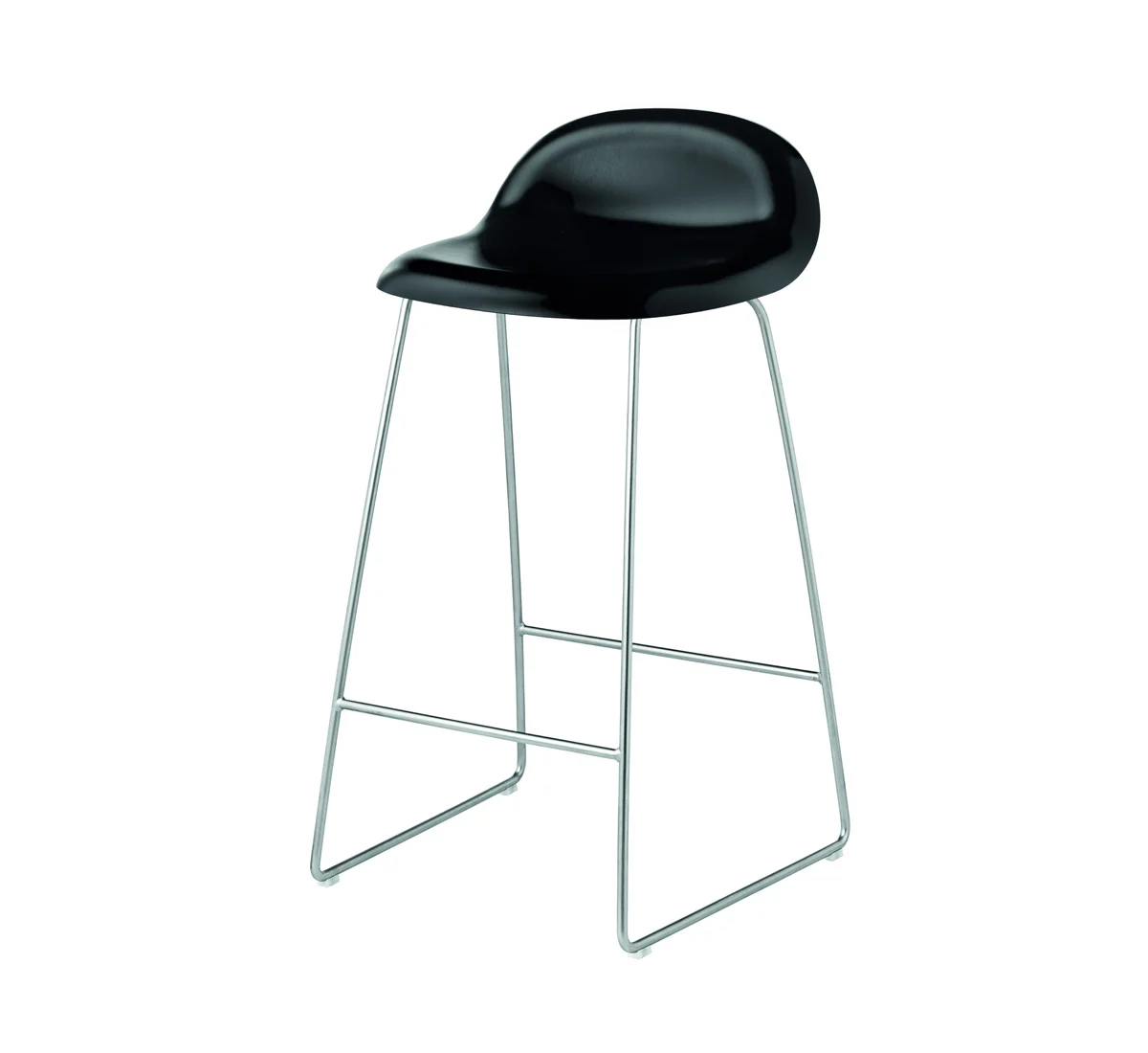 3d-bar-stool-black-sledge-base-chrome-gubi-1