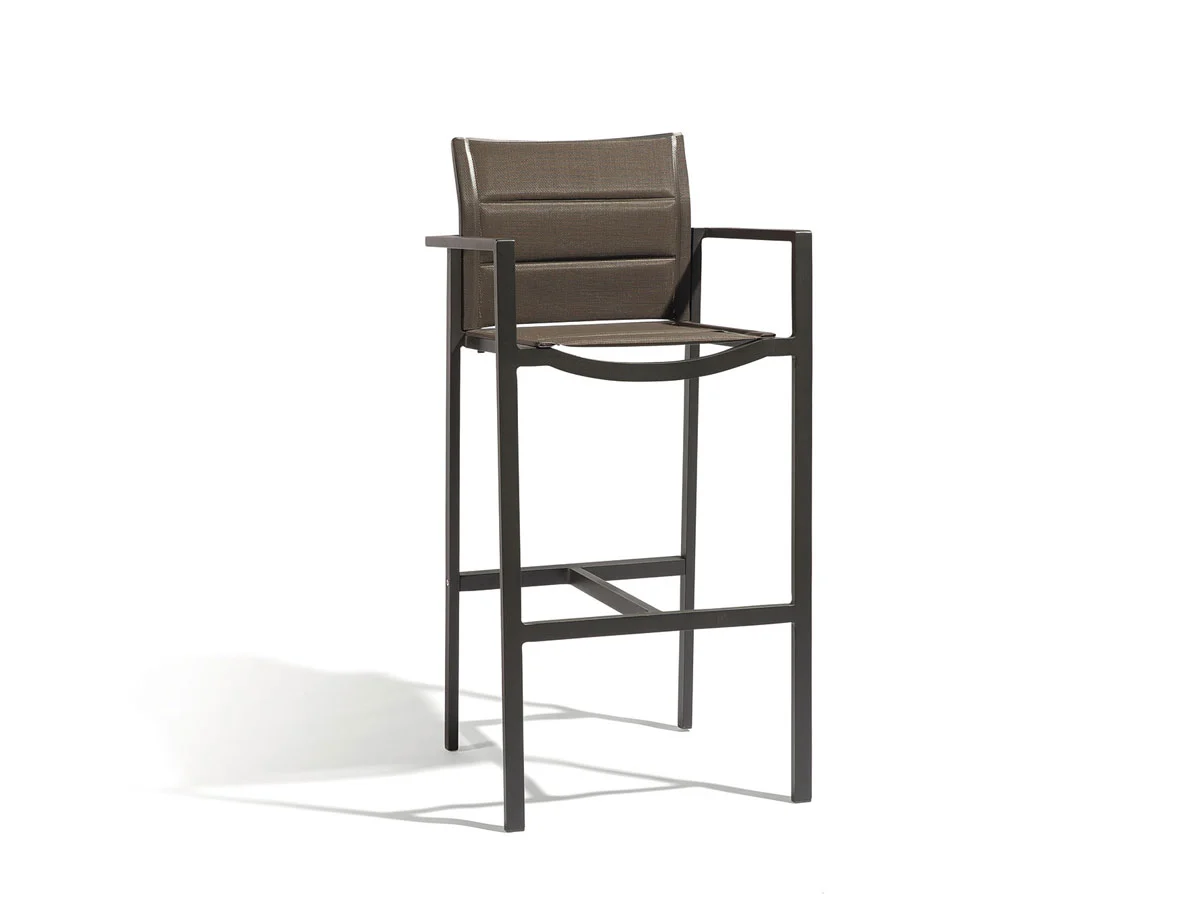 alexa-texiles-barstool-01-diphano-1-1