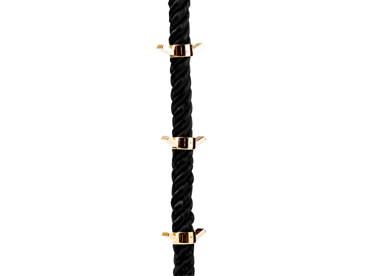 cima-nera-oro-1