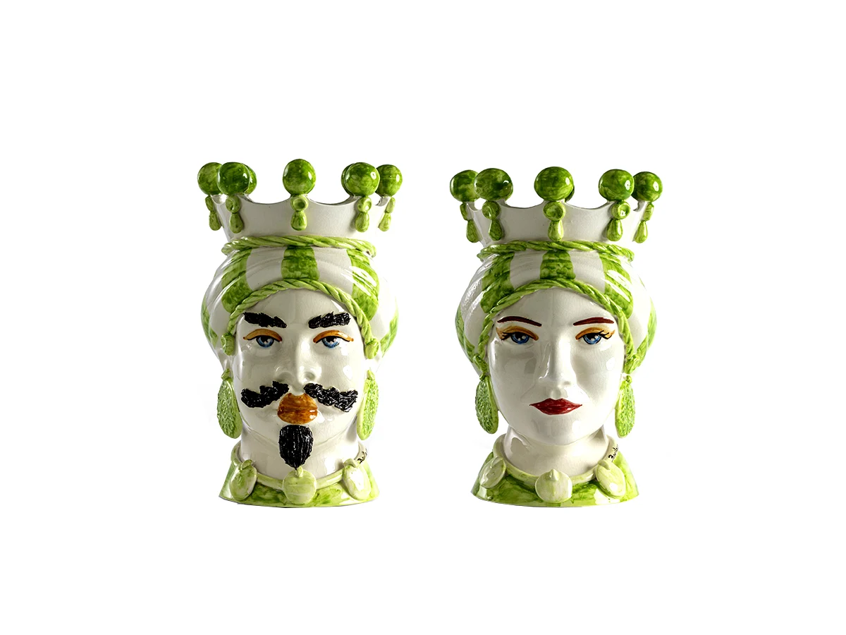 coppia-teste-di-moro-bianco-con-turbante-verde-chiarp-1