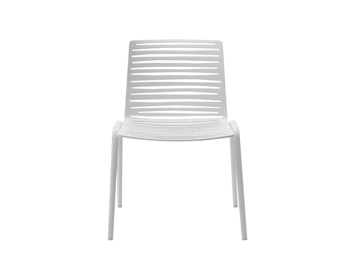 fast-zebra-chair-creamy-white-1