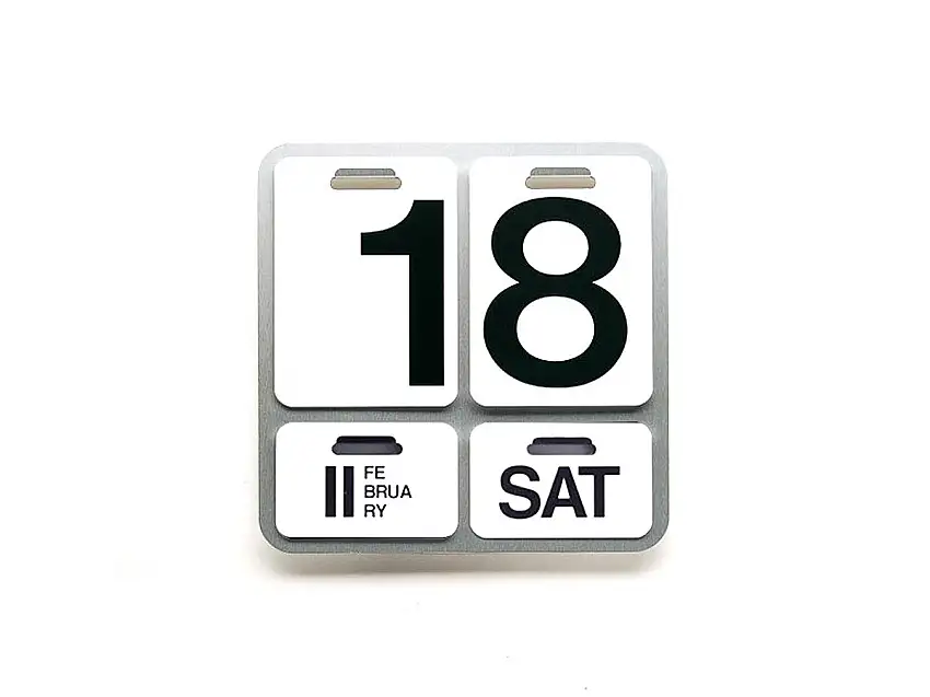 formosa-calendar-eng-danese-alu-black-1