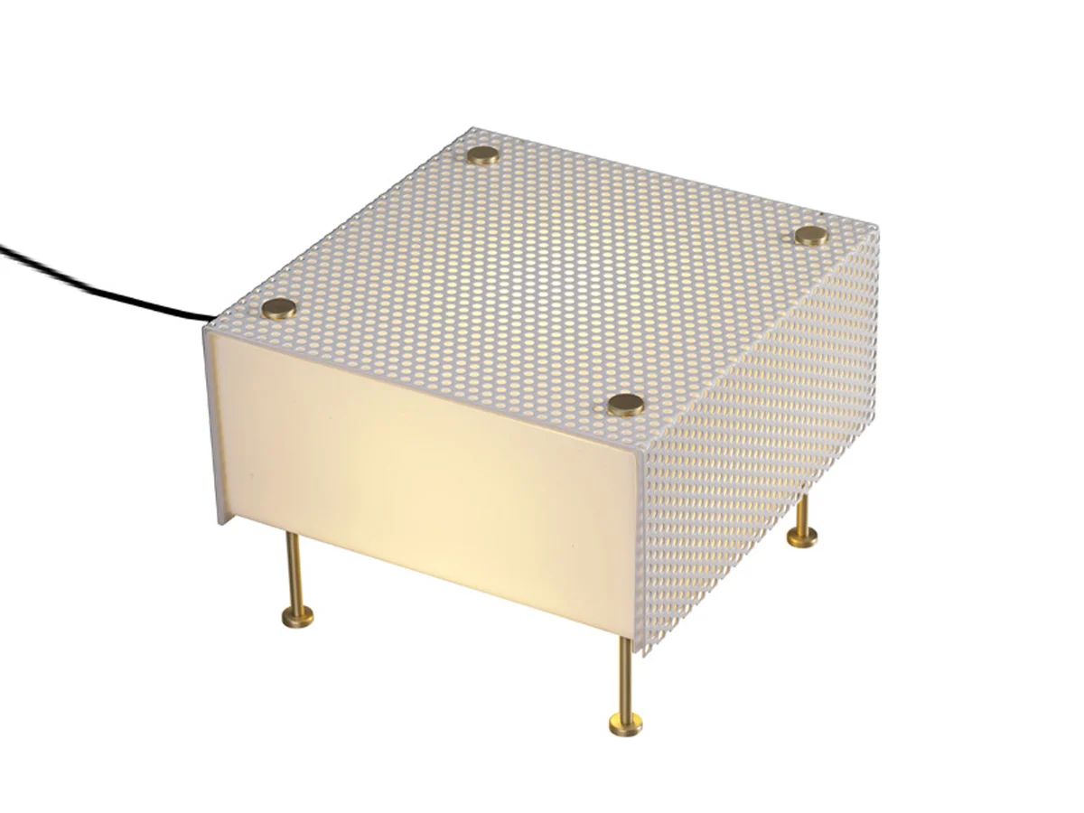 g61-table-lamp-sammode-studio-1
