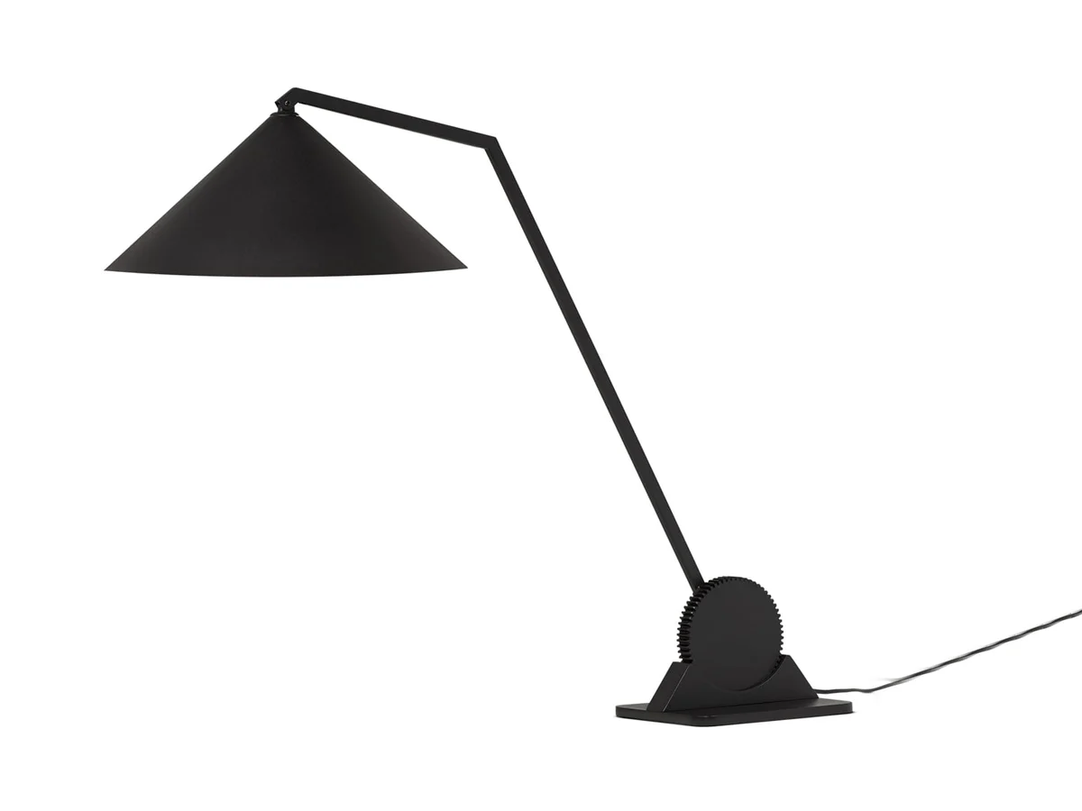 gear-single-table-lamp-northern-1