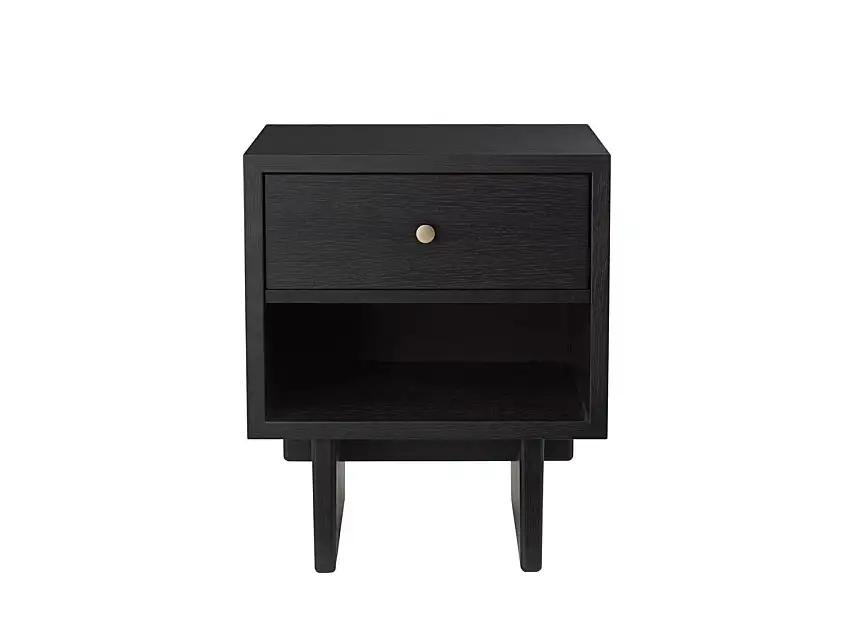gubi-private-side-table-1-1