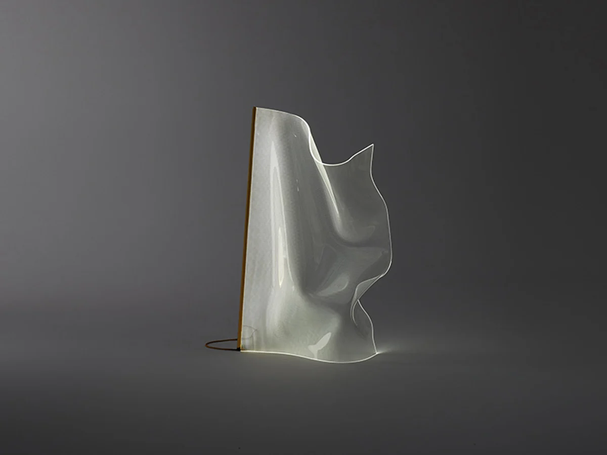 gweilo-qin-pe-floor-lamp-1