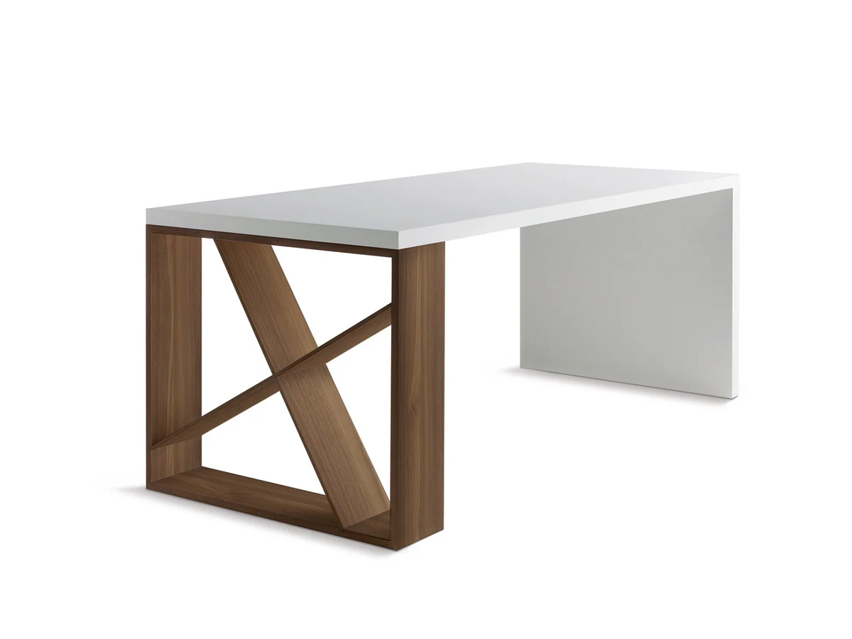j-table-horm-1