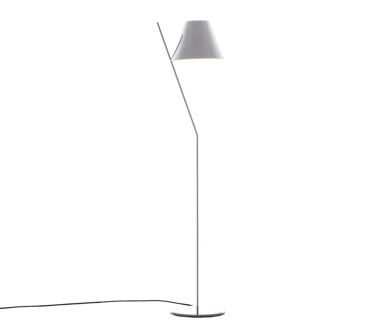 la-petite-artemide-floor-lamp-white-1