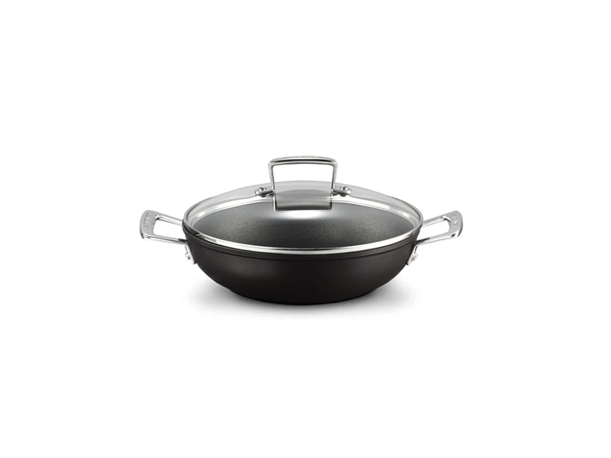 le-creuset-toughened-no-stick-shallow-casserole-28-cm-1