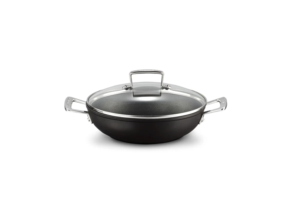 le-creuset-toughened-no-stick-shallow-casserole-30-cm-1