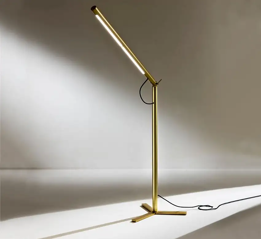 level-floor-lamp-1
