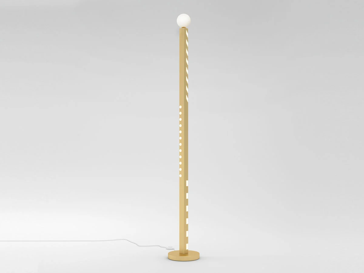 linetype-with-globle-floor-lamp-1