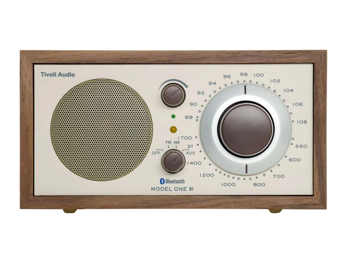 model-one-bt-walnut-beige-tivoli-1