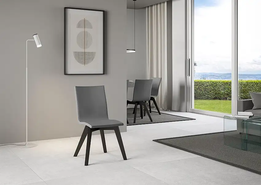 sedia-trudy-gambe-antracite-cuscino-grigio-1