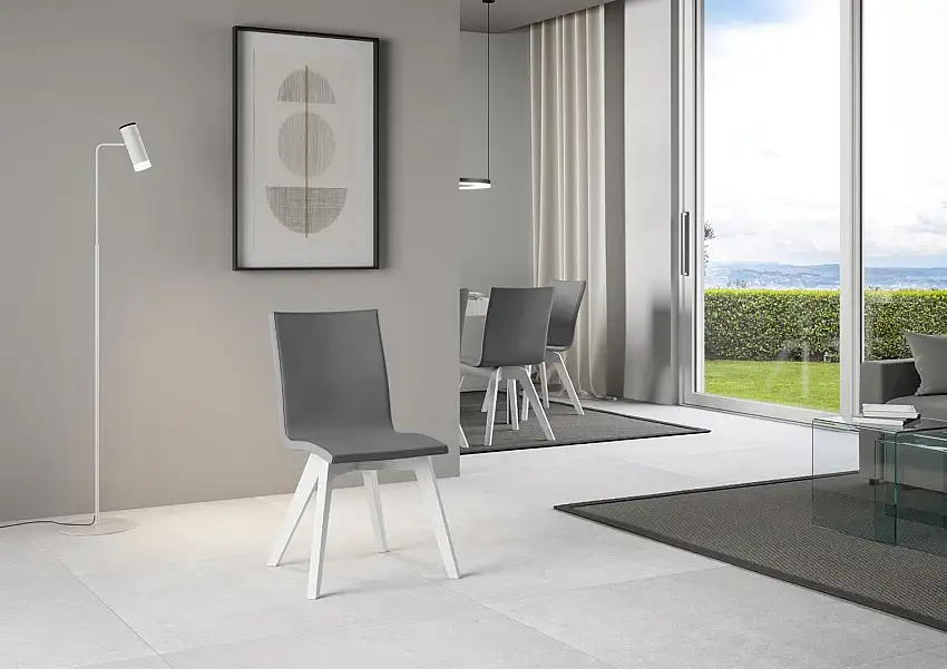 sedia-trudy-gambe-bianche-cuscino-grigio-1
