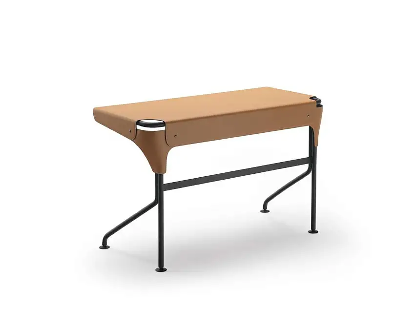 tucano-desk-zanotta-1