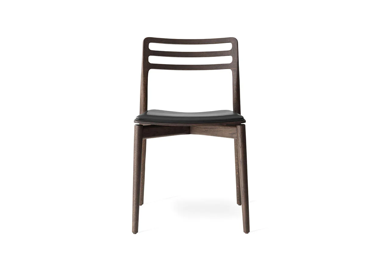 vipp481-cabin-chair-dark-oak-leather-2-1